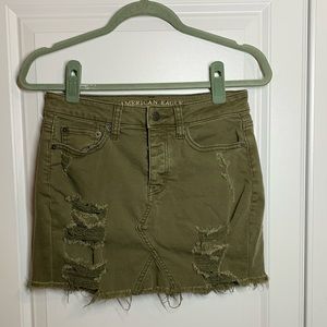 AE Ripped Camo Skirt (0)